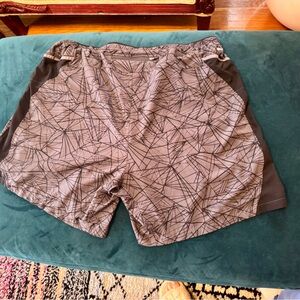 Men's Geometric Patterned Athletic Shorts